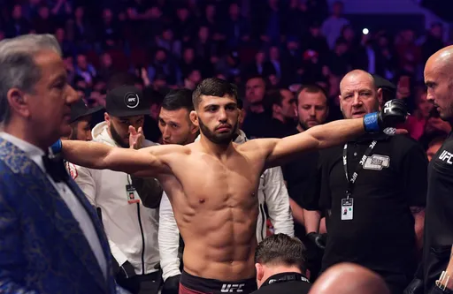Где смотреть бой Арман Царукян – Матеуш Гамрот 26 июня на турнире UFC Vegas 57