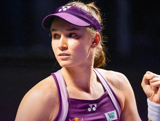 Елена Рыбакина завершила групповой этап Итогового турнира WTA без поражений