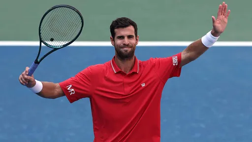 Хачанов победил Тьена и вышел в четвертьфинал US Open-2026