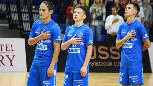«Каспий» расстался с восемью игроками из-за финансовых проблем