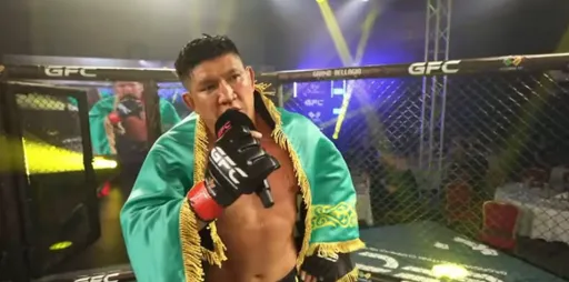 Куат Хамитов после победы бросил вызов бойцу UFC