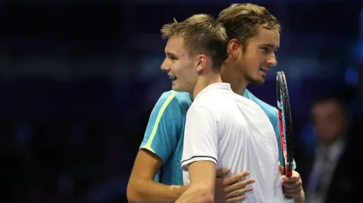 Бублик иронично высказался о Медведеве перед финалом ATP 500