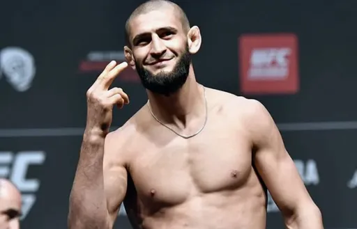 Кормье назвал Чимаева третьим бойцом UFC в рейтинге Р4Р