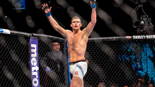 Боец UFC ответил Рахмонову на его троллинг в твиттере
