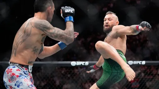 Макгрегор требует аннулировать результат боя с Холлоуэем на UFC 329