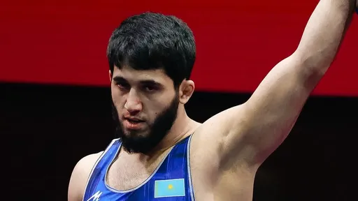 Омар Сатаев вышел в финал чемпионата Азии по борьбе