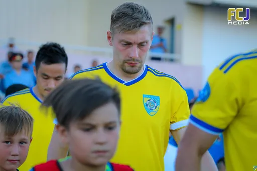 «Хан-Тенгри» подписал сразу четырех футболистов
