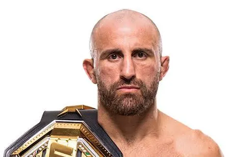 Волкановски обратился к Евлоеву с предупреждением перед UFC 333