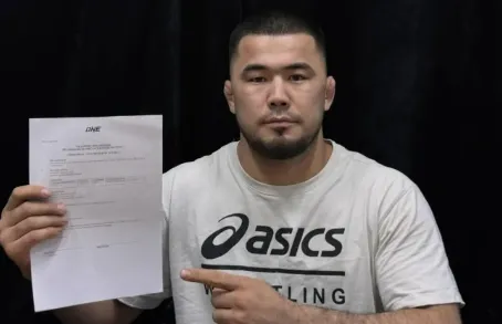 Непобежденный казахстанец выиграл бой в Таиланде