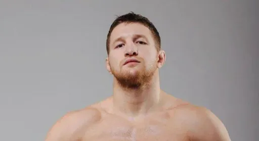 Владимир Минеев поддержал Рината Фахретдинова перед боем в UFC