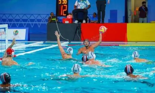 Казахстан вышел в четвертьфинал чемпионата Азии по водному поло