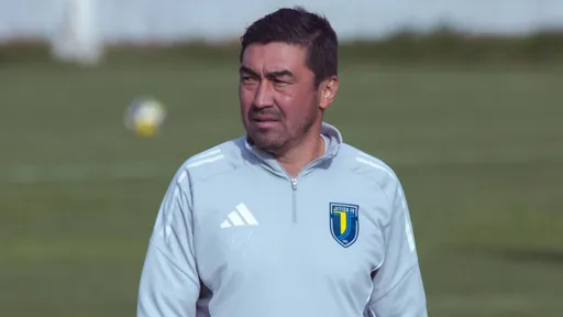 Самат Смаков отказался от участия в матче легенд