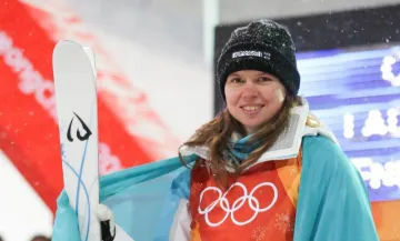 Галышева уверенно прошла старт параллельного могула на ОИ-2026