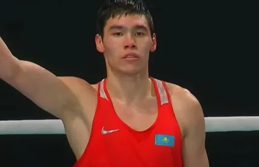 Аккалыков выиграл чемпионат Казахстана нокаутом во втором раунде
