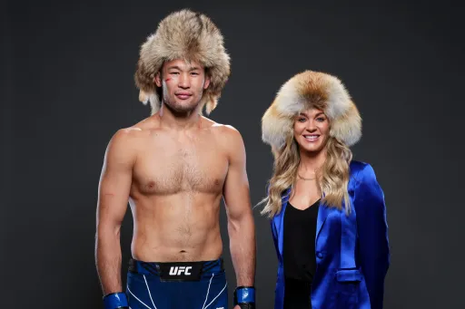 Шавкат покорил сердце ведущей UFC – Лаура Санко в мурашках от возвращения бойца! Поможет ли это «Номаду»?