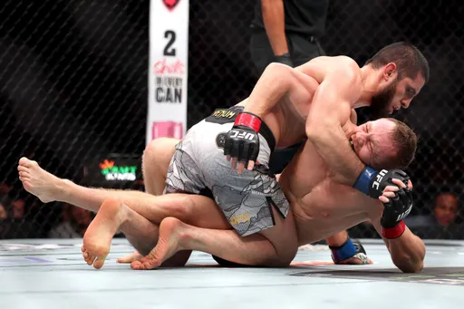 Чемпион UFC из России рассказал, готов ли провести поединок в Белом доме
