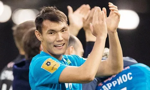Алип попал в стартовый состав «Зенита» на матч против «Чонбука»