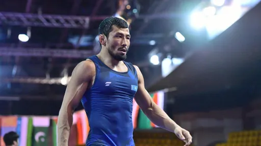 Борец Демеу Жадраев проиграл в схватке за бронзу на чемпионате мира – 2023