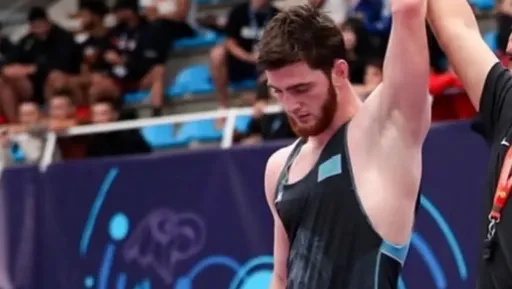 Казахстанский «вольник» борется за золото чемпионата Азии в Бишкеке