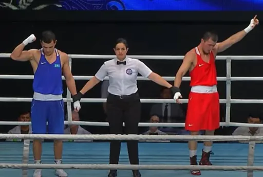 Тимур Нурсеитов взял реванш у Нурканата Райыса в финале чемпионата РК по боксу