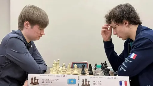Казахстанский шахматист выиграл международный турнир в Индии