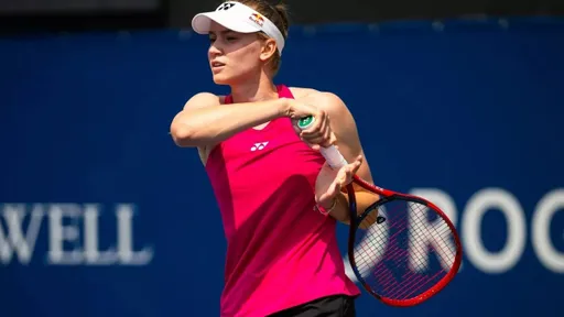 Рыбакина вышла в полуфинал турнира WTA 1000