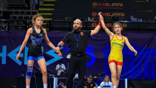 Казахстанка завоевала бронзу чемпионата мира U17 по борьбе