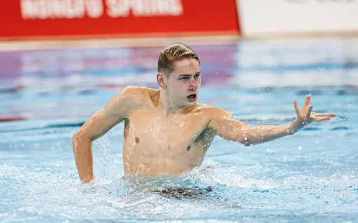 Сборная Казахстана лидирует на чемпионате Азии по артистическому плаванию