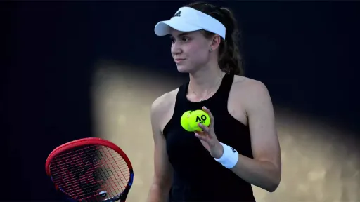 Елена Рыбакина вышла во второй круг Australian Open в паре