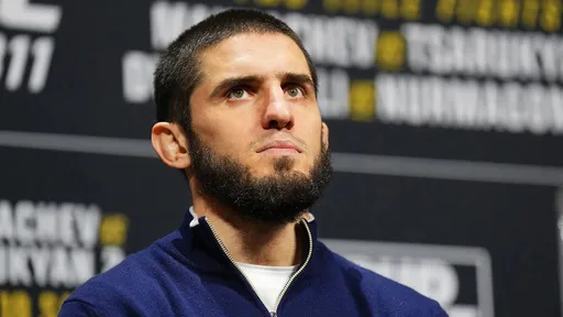 Ислам Махачев поздравил Джастина Гейджи после чемпионской победы в UFC
