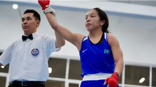 Улжан Сарсенбек пробилась в финал молодежного чемпионата Азии по боксу в Индонезии