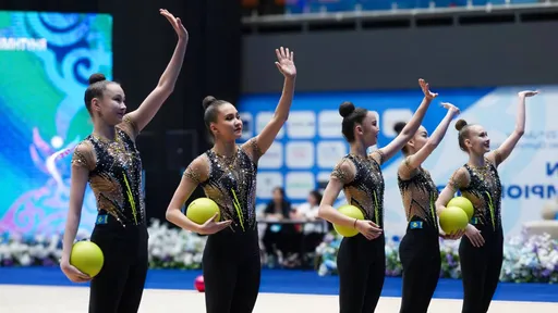 Сборная Казахстана завоевала серебро в групповом упражнении на чемпионате Азии