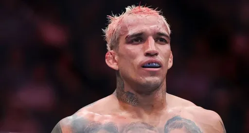 Чарльз Оливейра вызвал Джастина Гейджи на бой за два титула UFC