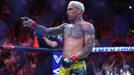 Чарльз Оливейра высказался о возможном бое в UFC с Джастином Гейджи