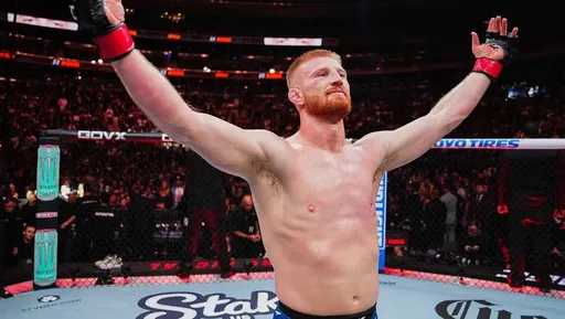 Лопес и Никал одержали досрочные победы на турнире UFC Freedom 250