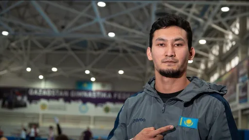 Два казахстанских гимнаста вышли в финал чемпионата Азии в Китае
