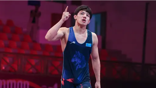Три казахстанских вольника вышли в финал молодежного чемпионата Азии в Таиланде