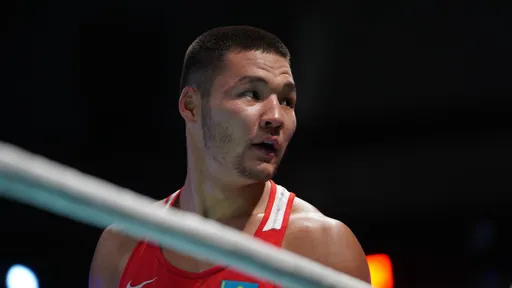 Темирлан Мукатаев благодаря нокауту вышел в финал молодёжного чемпионата Азии по боксу