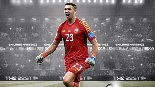 Эмилиано Мартинес – лучший вратарь года по версии FIFA