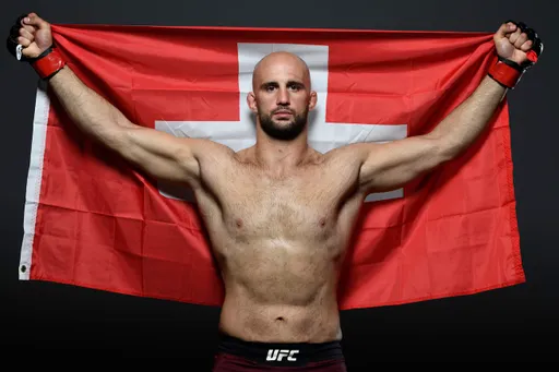 Топовый боец UFC дисквалифицирован на 16 месяцев за употребление допинга