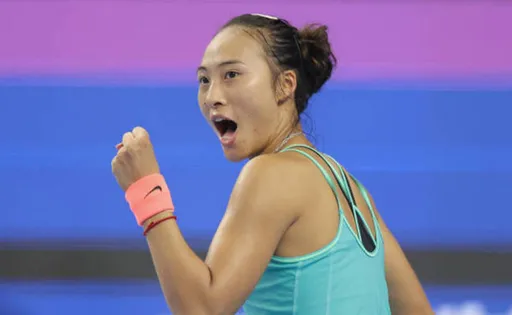 Чжэн Циньвэнь пробилась в финал турнира WTA-1000 в Пекине