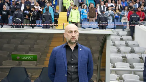 Камбэк в Казахстан откладывается: «Актобе» судорожно цеплялся за Адиева, но он сможет придти только летом