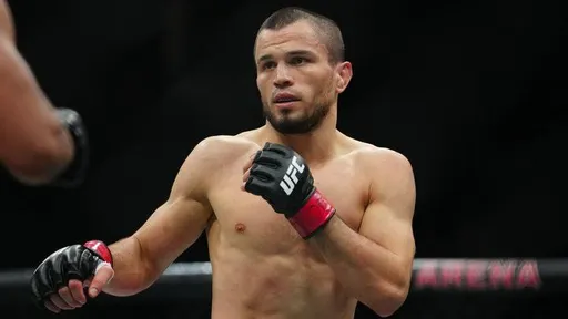 Усман Нурмагомедов назвал сроки следующего боя Умара в UFC