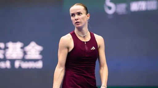 Свитолина выиграла Самсонову в трех сетах на турнире в Китае