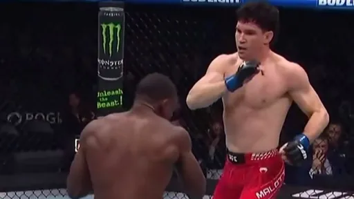Майк Мэлотт нокаутировал Хоакина Бакли в главном бою UFC Fight Night в Эдмонтоне