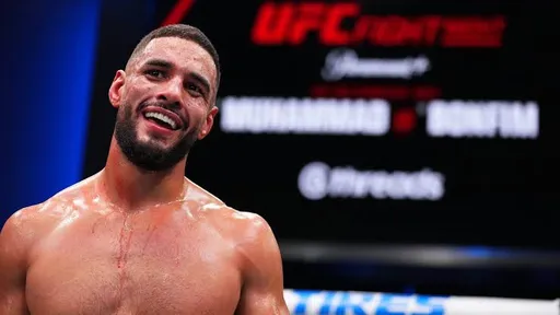 Бонфим прокомментировал отмену поединка с Брэди на турнире UFC
