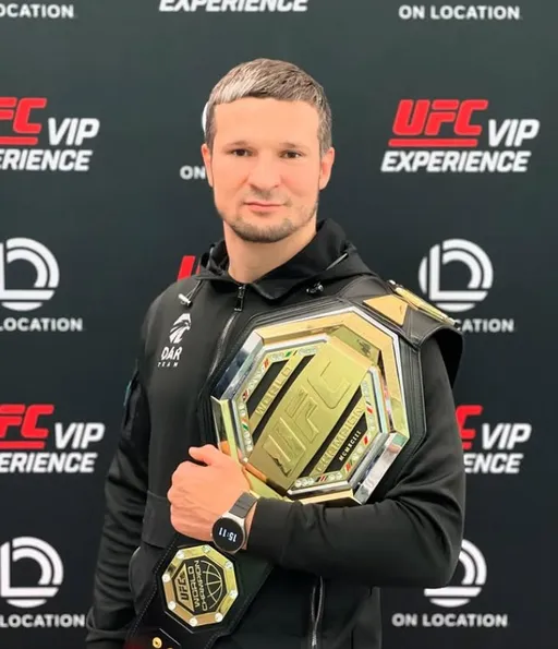 Тренер Шавката оценил его выступление на UFC 310: могли отобрать победу