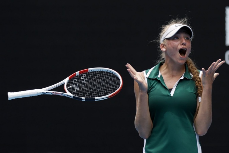 Чемпионка юниорского Australian Open сравнила Рыбакину и Соболенко