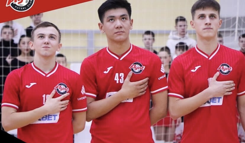 «Аят» обыграл «Актобе» и стал вторым финалистом чемпионата Казахстана по футзалу