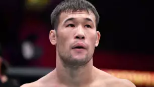 Рахмонов уложился в лимит полусреднего веса перед UFC 285